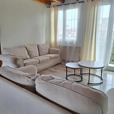 Georgia's Family House - Kalamata Centre Apartmán