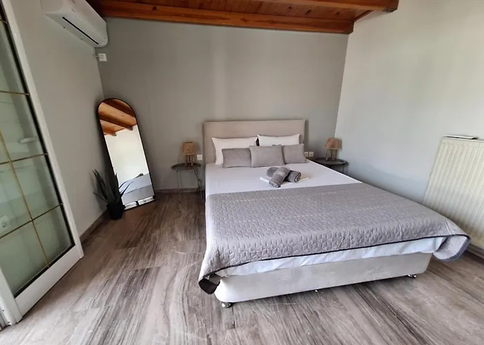 Georgia's Family House - Kalamata Centre 塞萨洛尼基